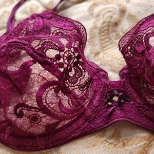 Purple Lace Chantelle Bra 32 B